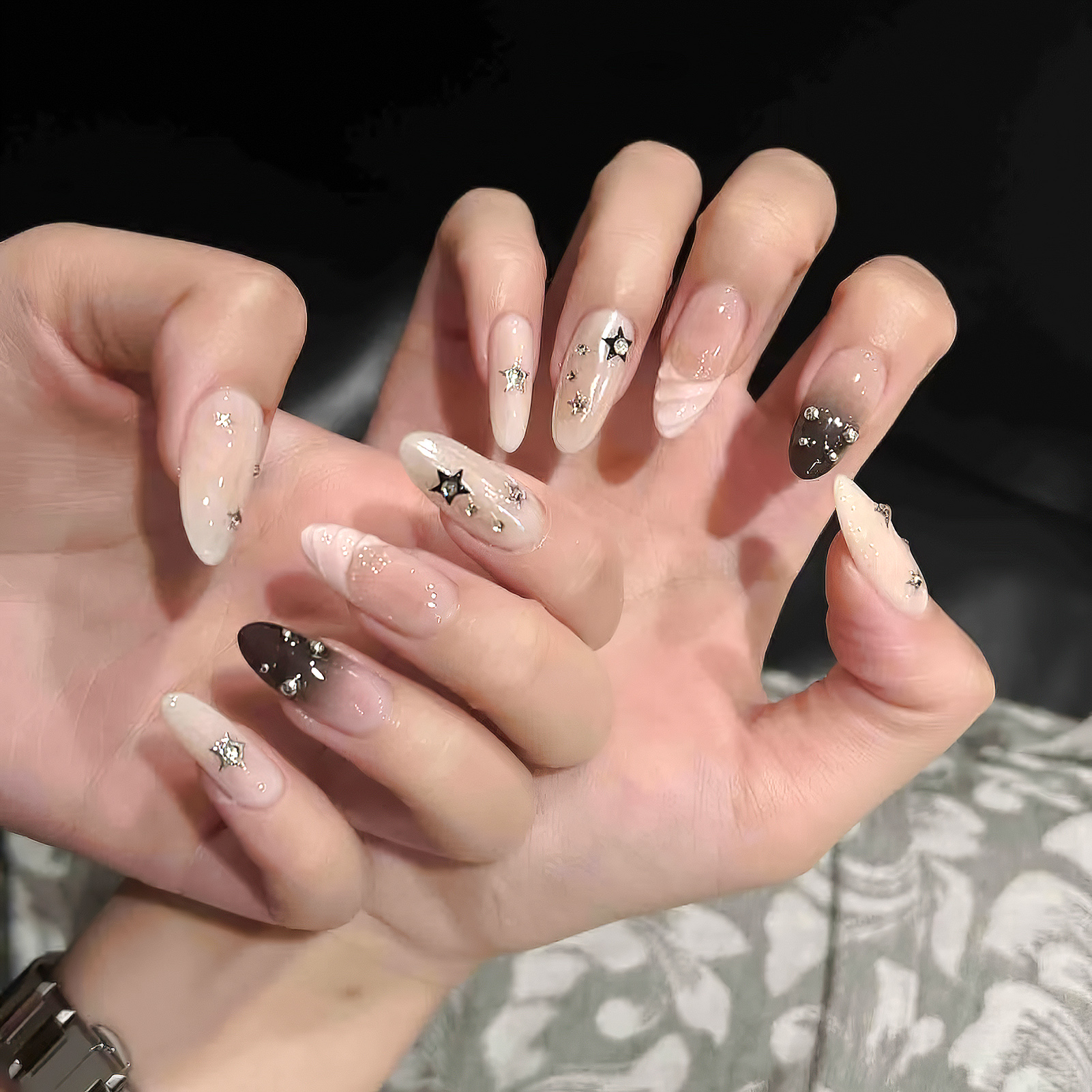 10pcs Almond Fake Nails Star G - Resin Art And Deco recension och pris