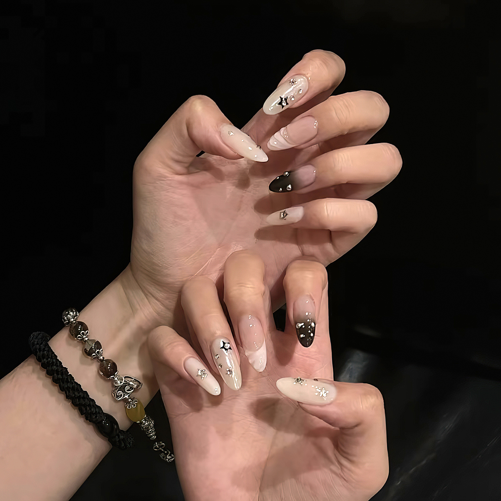 10pcs Almond Fake Nails Star G - Resin Art And Deco recension och pris